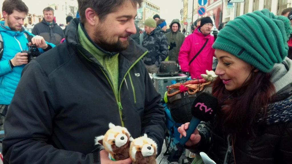 A pandák elindulnak